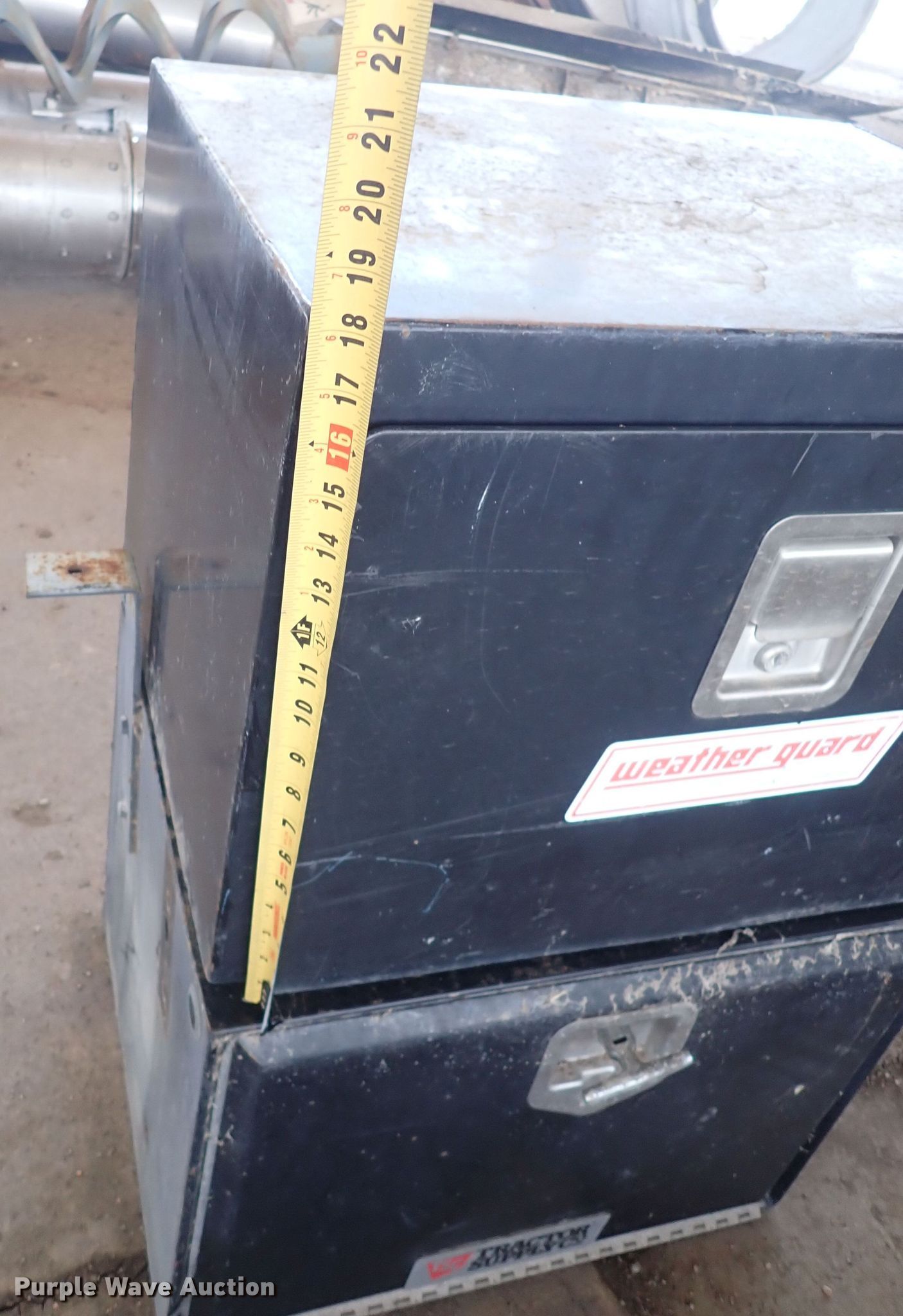 (4) tool boxes in Wichita, KS Item HR9792 sold Purple Wave