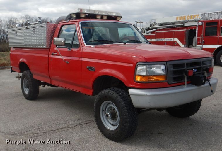 image for item DH8959 1996 Ford F350 XL  brush fire truck