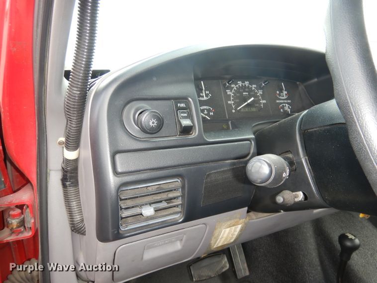 image for item DH8959 1996 Ford F350 XL  brush fire truck