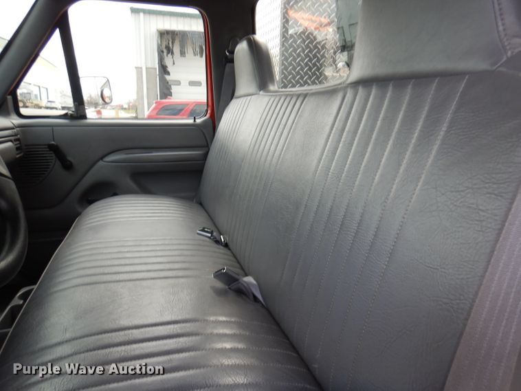 image for item DH8959 1996 Ford F350 XL  brush fire truck