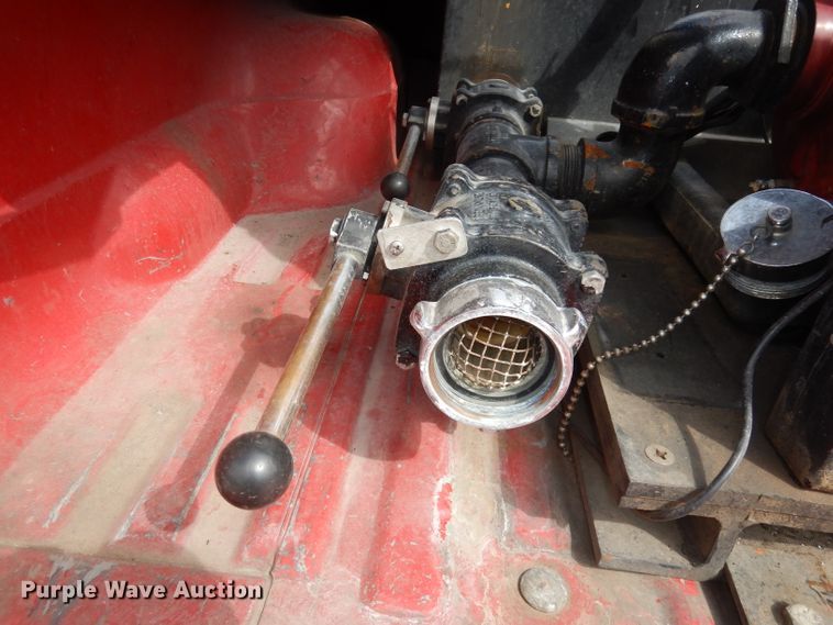 image for item DH8959 1996 Ford F350 XL  brush fire truck