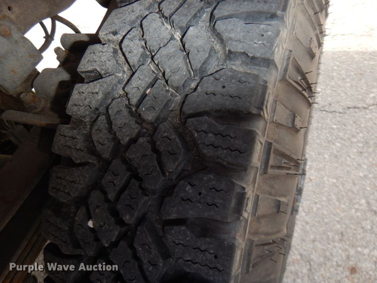 image for item DH8959 1996 Ford F350 XL  brush fire truck