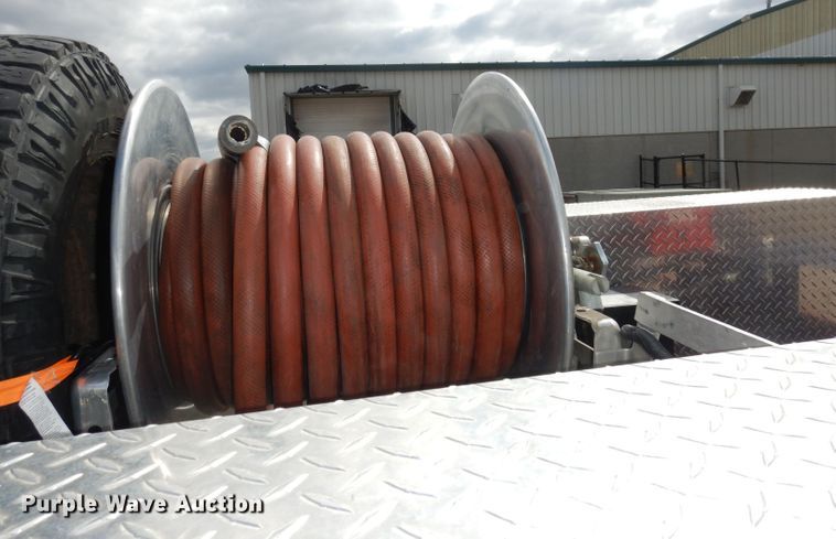 image for item DH8959 1996 Ford F350 XL  brush fire truck