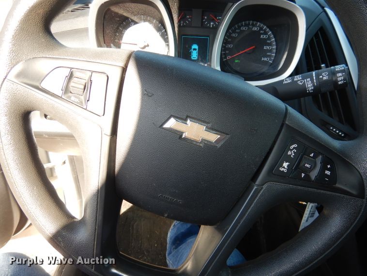 image for item DH8966 2017 Chevrolet Equinox  SUV