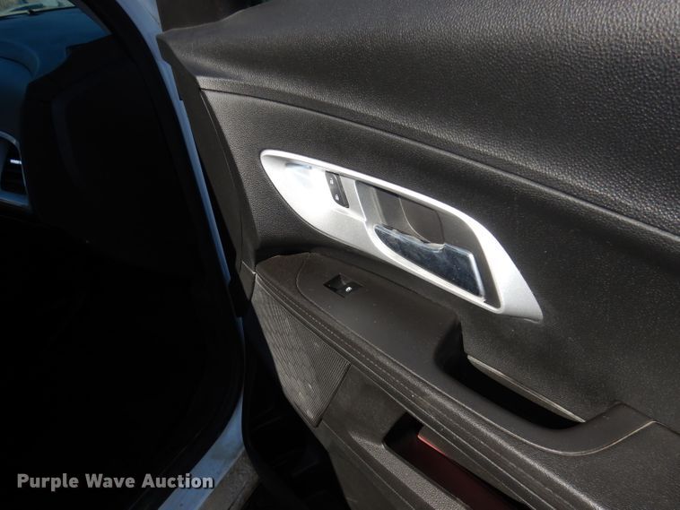 image for item DH8966 2017 Chevrolet Equinox  SUV