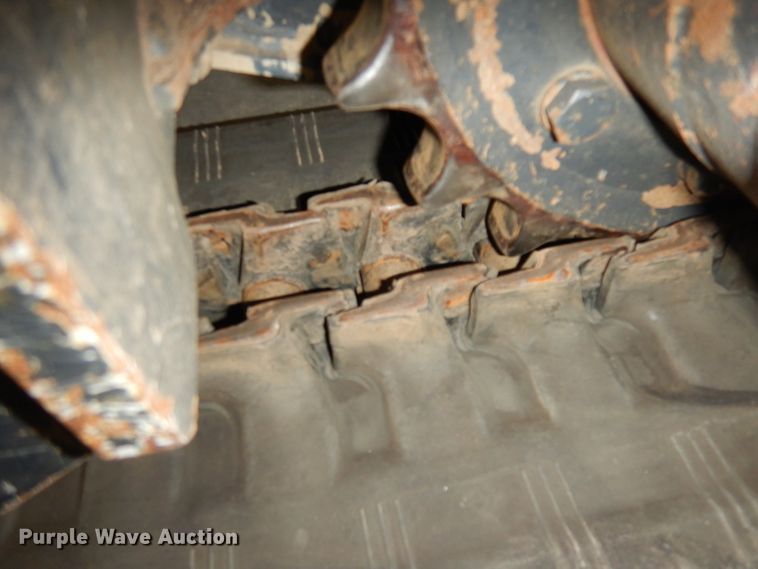 image for item DH8994 2004 John Deere 27C  mini excavator