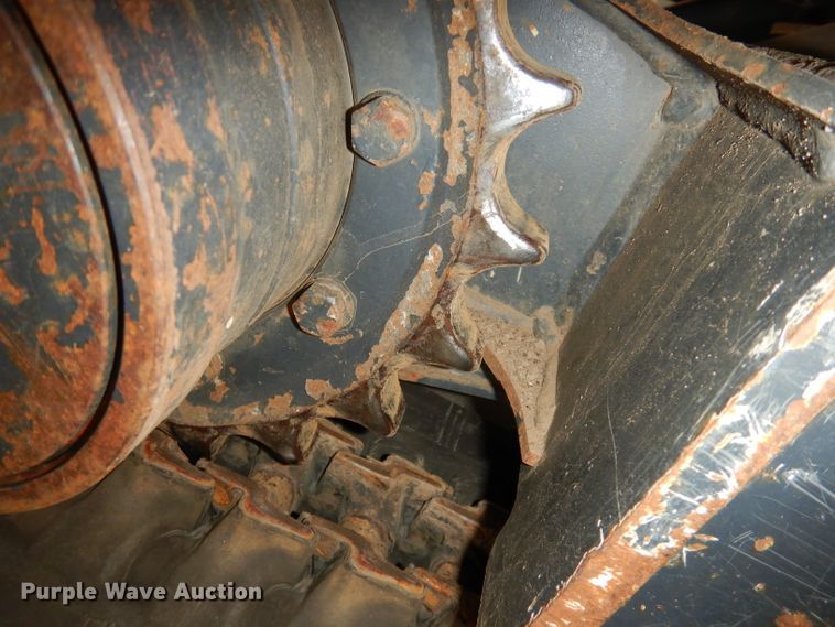 image for item DH8994 2004 John Deere 27C  mini excavator