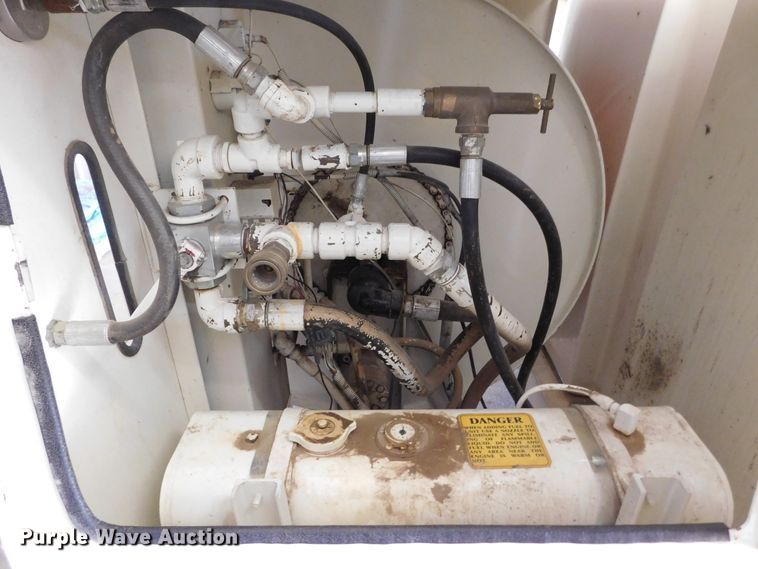 image for item DJ7642 1996 Jet 747-F  sewer rodder trailer