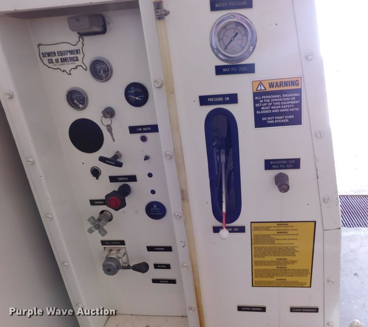 image for item DJ7642 1996 Jet 747-F  sewer rodder trailer