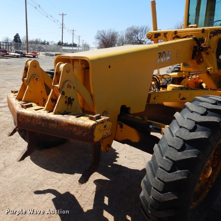 image for item DK4447 John Deere 570A  motor grader