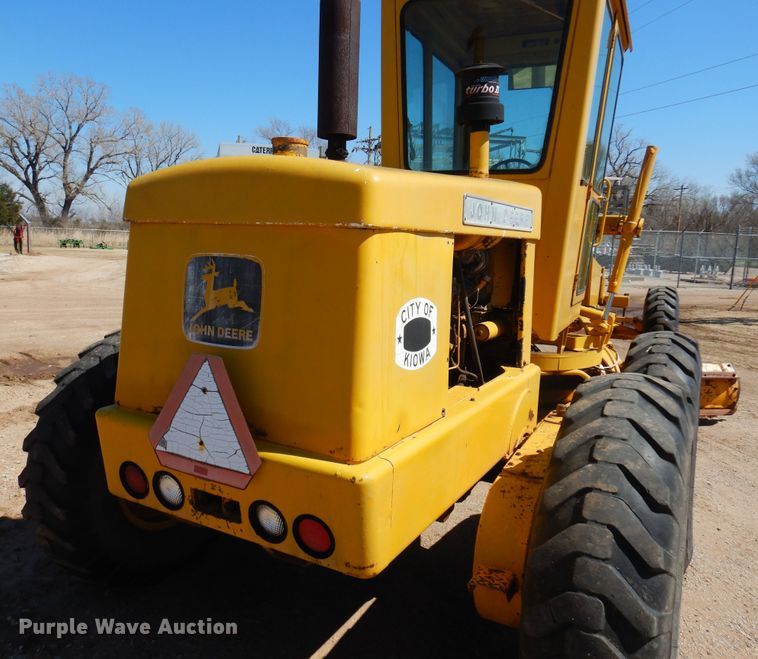 image for item DK4447 John Deere 570A  motor grader