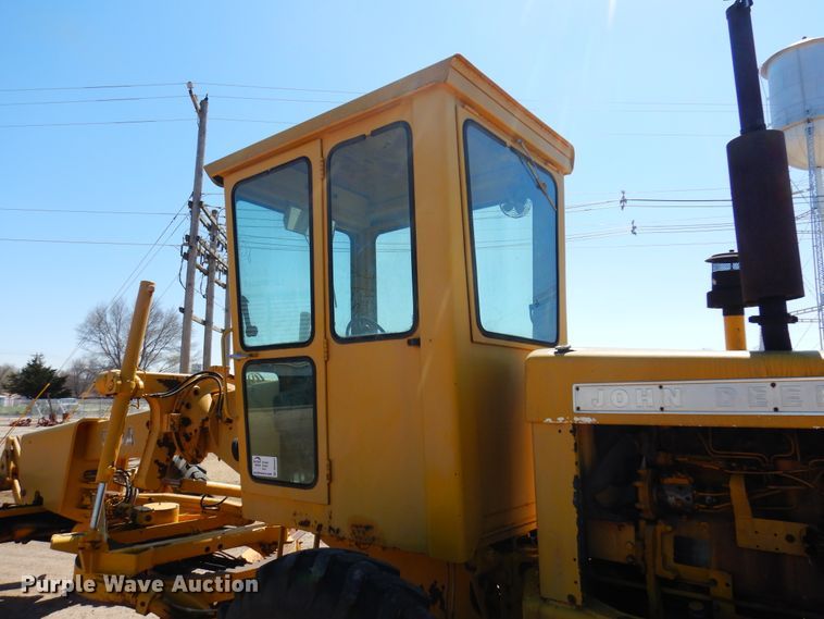 image for item DK4447 John Deere 570A  motor grader