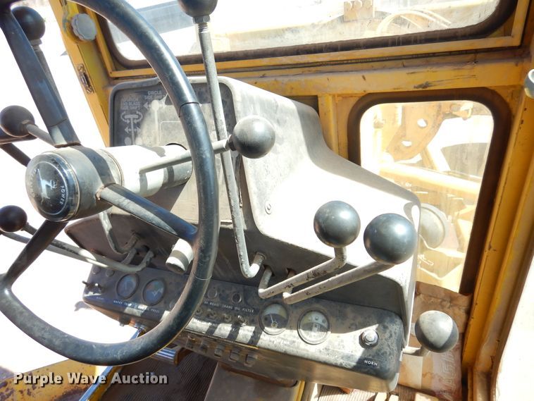 image for item DK4447 John Deere 570A  motor grader