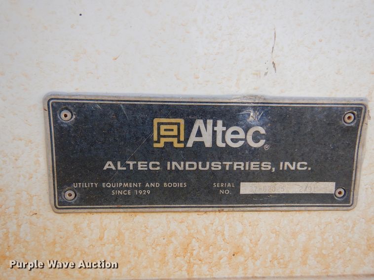 image for item DK4469 1991 Ford F800  digger derrick truck