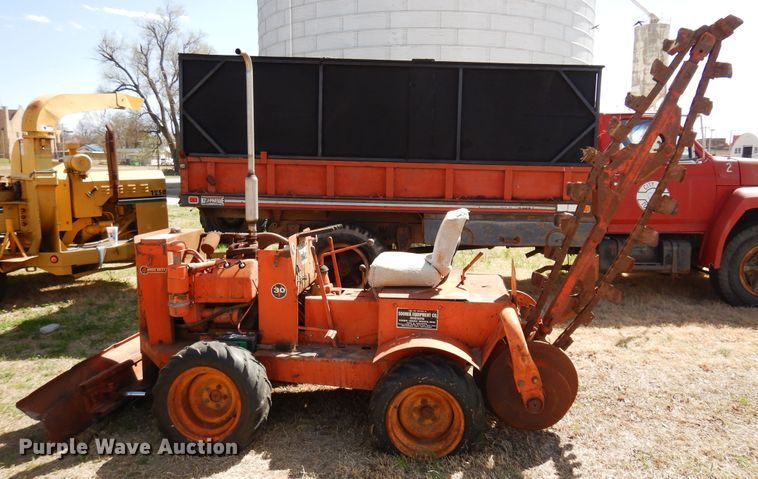 image for item DK4475 Ditch Witch V30  trencher