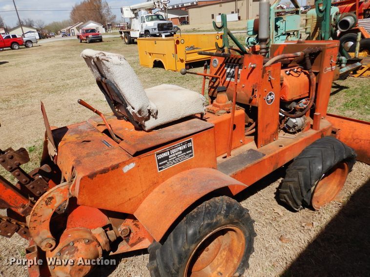 image for item DK4475 Ditch Witch V30  trencher