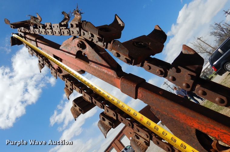 image for item DK4475 Ditch Witch V30  trencher