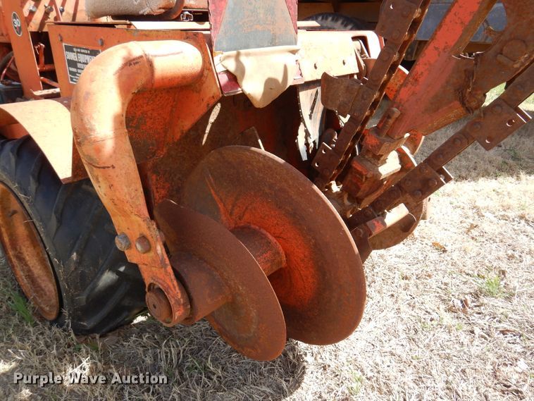 image for item DK4475 Ditch Witch V30  trencher
