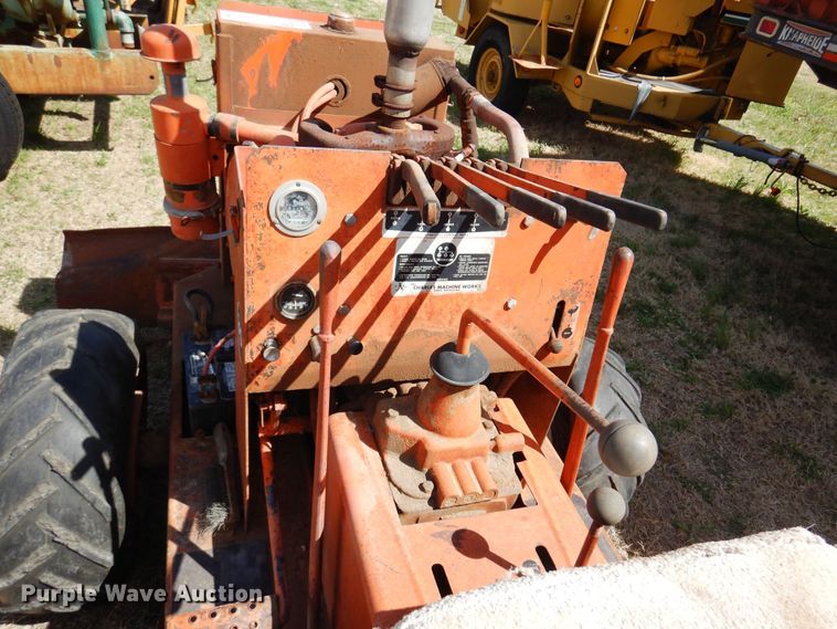 image for item DK4475 Ditch Witch V30  trencher