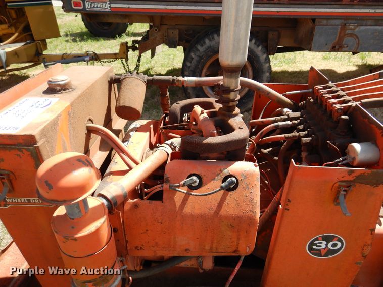 image for item DK4475 Ditch Witch V30  trencher