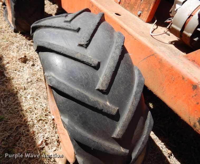 image for item DK4475 Ditch Witch V30  trencher