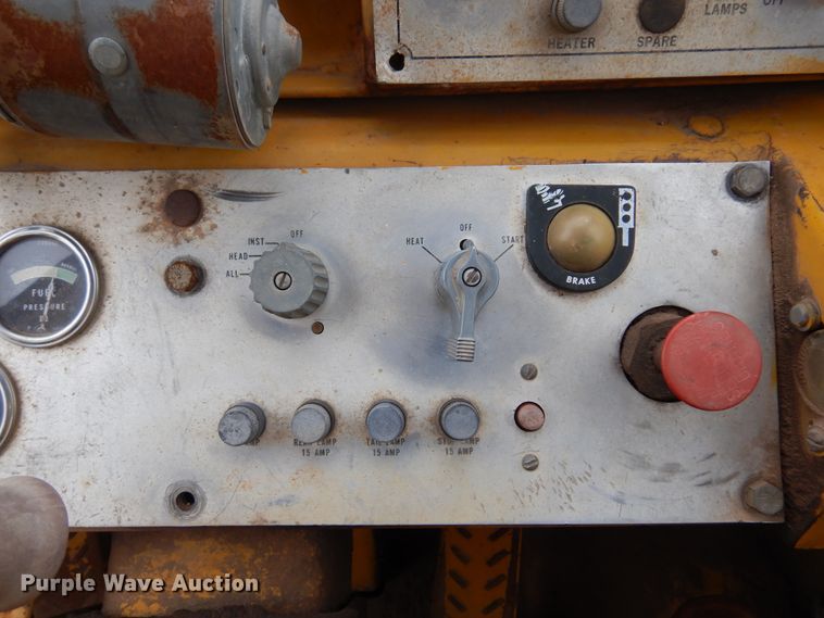 image for item DK4480 1971 Caterpillar 920  wheel loader