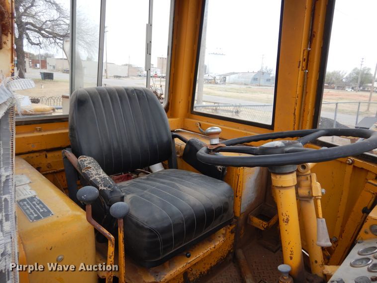 image for item DK4480 1971 Caterpillar 920  wheel loader