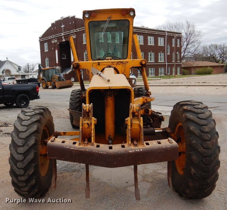 image for item DK4482 John Deere 570  motor grader