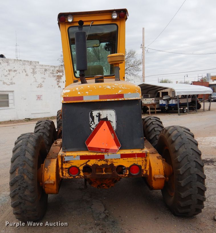 image for item DK4482 John Deere 570  motor grader