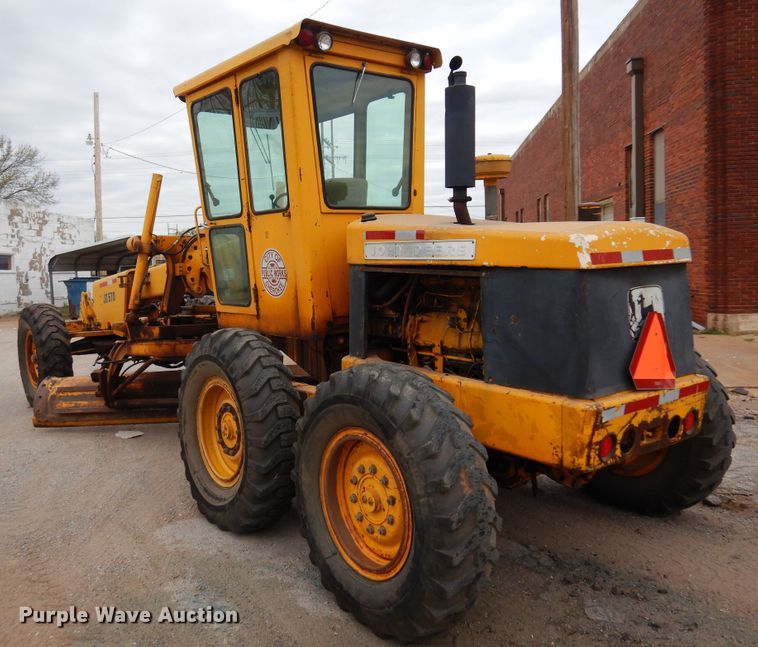 image for item DK4482 John Deere 570  motor grader