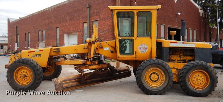 image for item DK4482 John Deere 570  motor grader