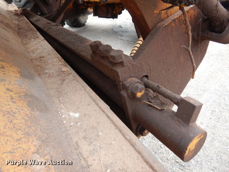 image for item DK4482 John Deere 570  motor grader