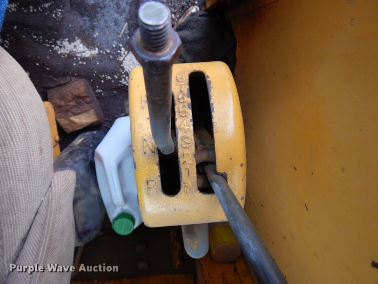 image for item DK4482 John Deere 570  motor grader