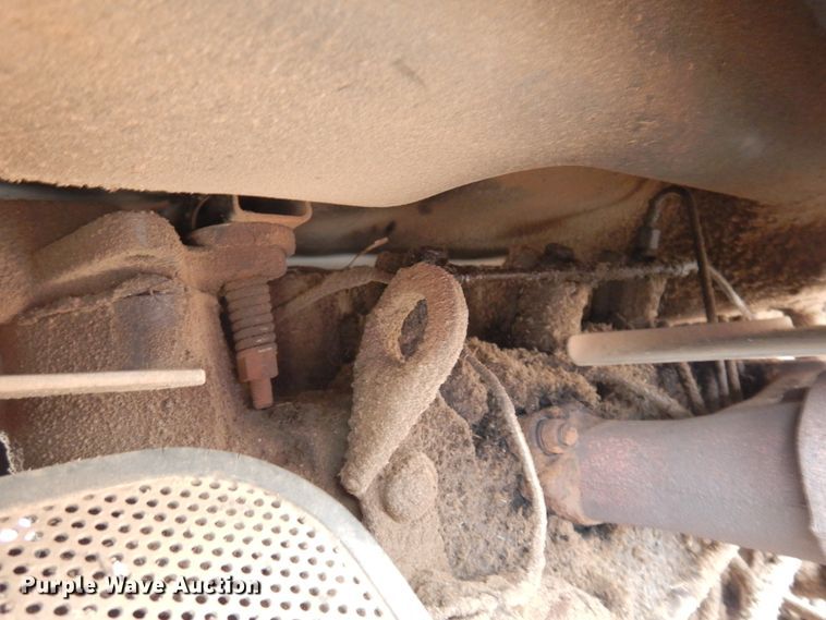 image for item DK4483 Massey Ferguson 231  tractor