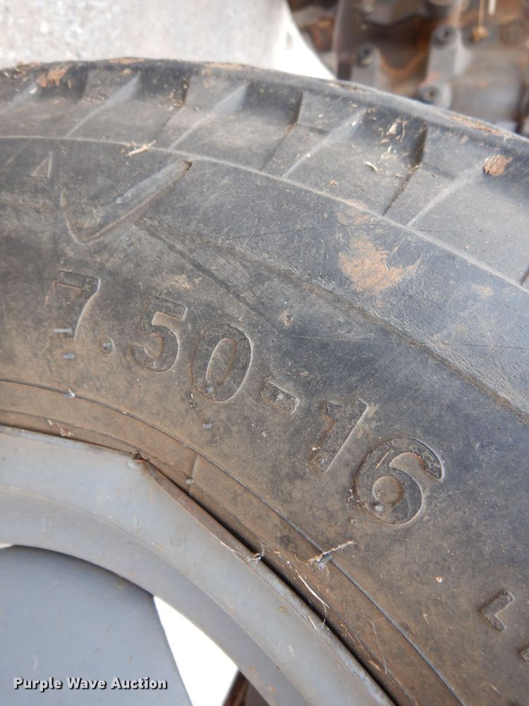 image for item DK4483 Massey Ferguson 231  tractor