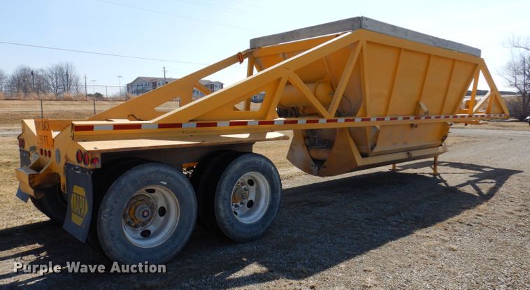 image for item DL5953 2003 Trail King  bottom dump trailer