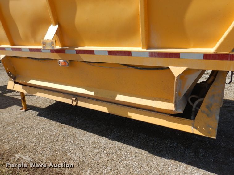 image for item DL5953 2003 Trail King  bottom dump trailer