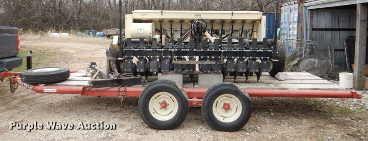 image for item DM6110 Truax FLXII-812  no-till grain drill