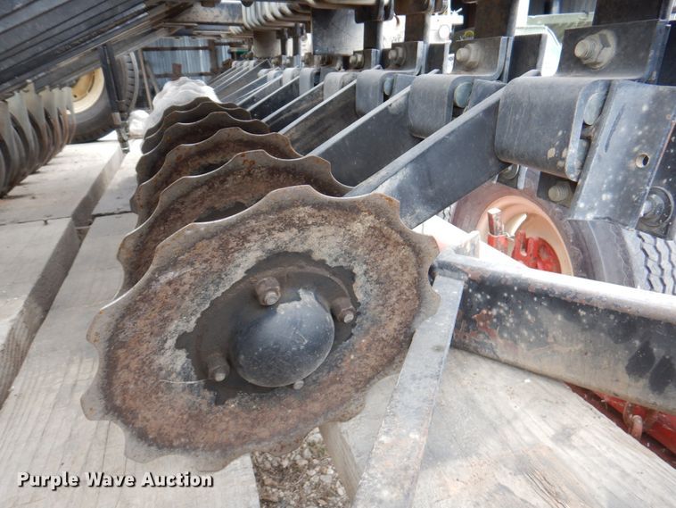 image for item DM6110 Truax FLXII-812  no-till grain drill