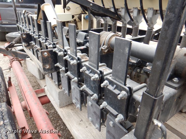 image for item DM6110 Truax FLXII-812  no-till grain drill