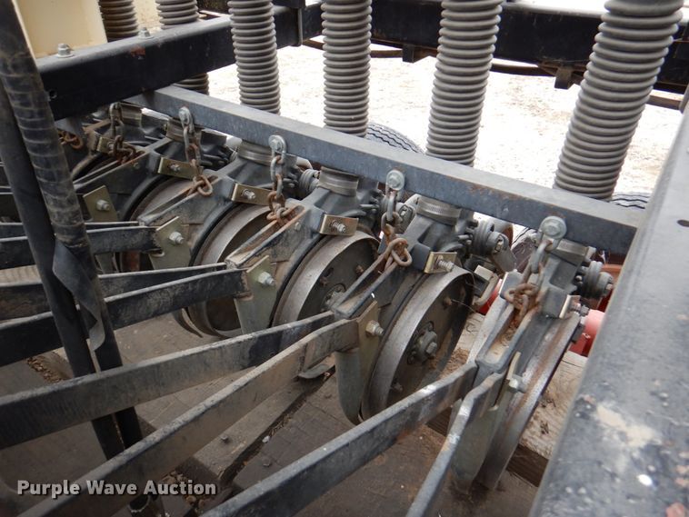 image for item DM6110 Truax FLXII-812  no-till grain drill