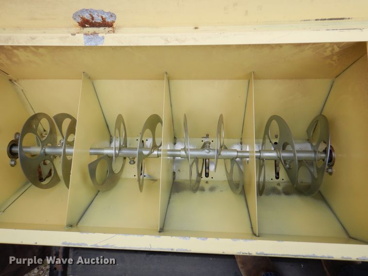 image for item DM6110 Truax FLXII-812  no-till grain drill