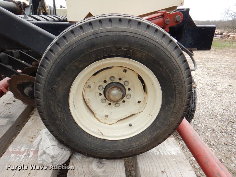 image for item DM6110 Truax FLXII-812  no-till grain drill