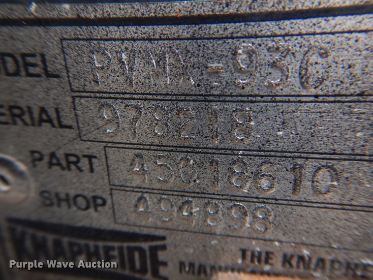 image for item DM7267 2000 Ford F550 Super Duty  flatbed truck