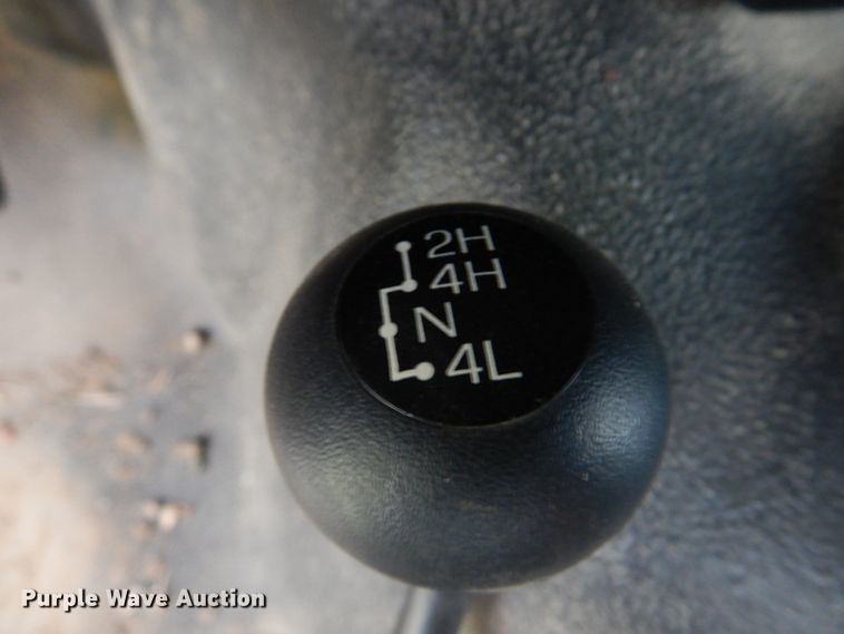 image for item DM7267 2000 Ford F550 Super Duty  flatbed truck