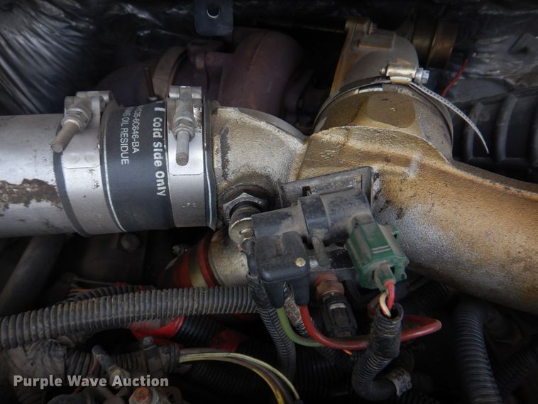 image for item DM7267 2000 Ford F550 Super Duty  flatbed truck