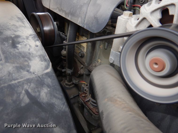 image for item DM7267 2000 Ford F550 Super Duty  flatbed truck