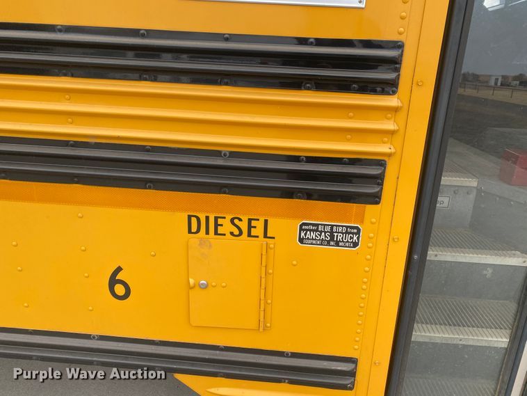 image for item DM8366 1995 Chevrolet Blue Bird  school bus