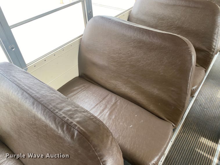 image for item DM8366 1995 Chevrolet Blue Bird  school bus