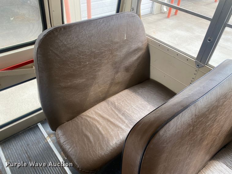 image for item DM8366 1995 Chevrolet Blue Bird  school bus